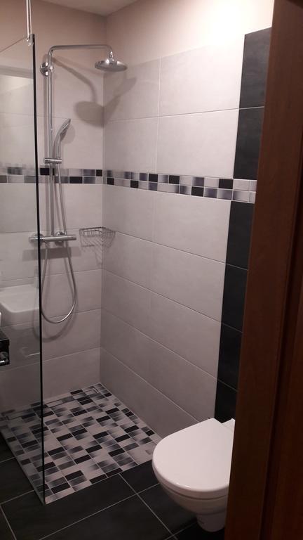Sun Apartments Мостар Екстериор снимка