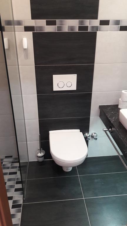 Sun Apartments Мостар Екстериор снимка