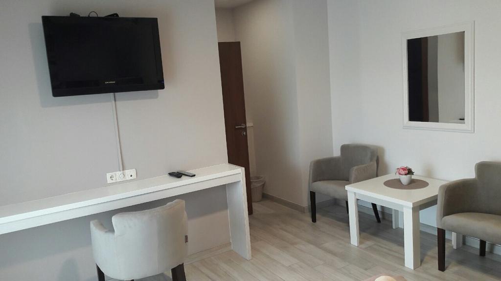 Sun Apartments Мостар Екстериор снимка